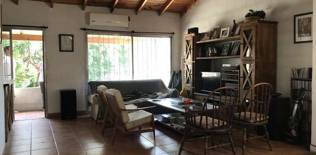 Casa Ideal Para Dos Familias - en Dos PH Excelente Ubicacion Terreno 305 m² -