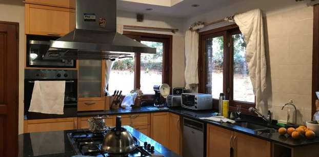 Hermosa Casa Desarrollada en 3 Plantas – B° Los Sauces – San Fernando